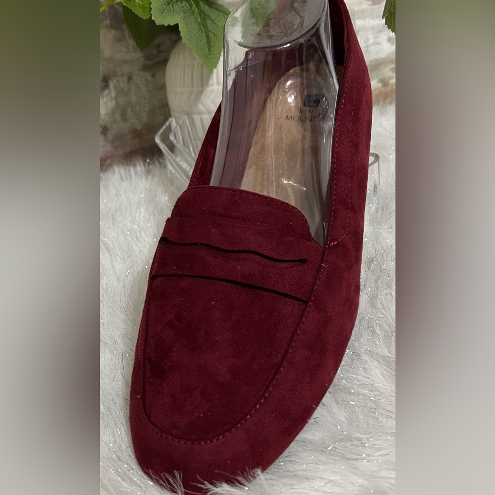 White Mountain Women’s Burgundy Suede Penny Loafers - Picture 3 of 7